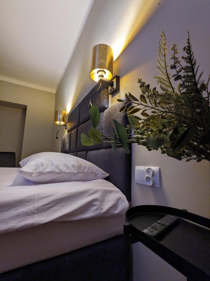 Spacious Two-bedroom In The Center *
