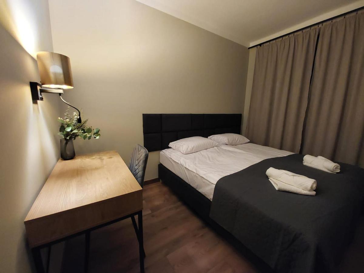 Spacious Two-bedroom In The Center * Krakau
